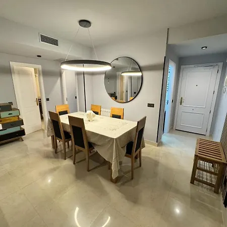 Bliss 2 Min To Alicate And Pool In