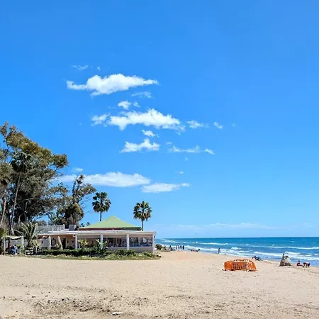 Bliss 2 Min To Alicate And Pool In *