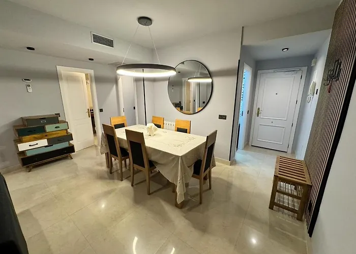 Bliss 2 Min To Alicate And Pool In