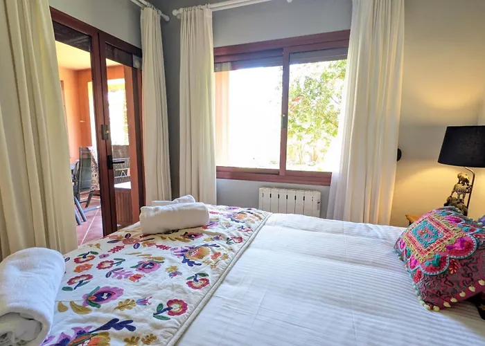 דירה Bliss 2 Min To Alicate And Pool In מארבלה