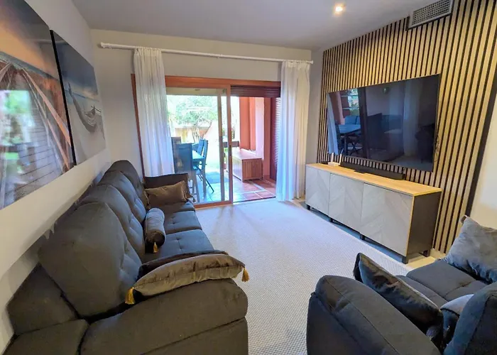 Bliss 2 Min To Alicate And Pool In Apartament